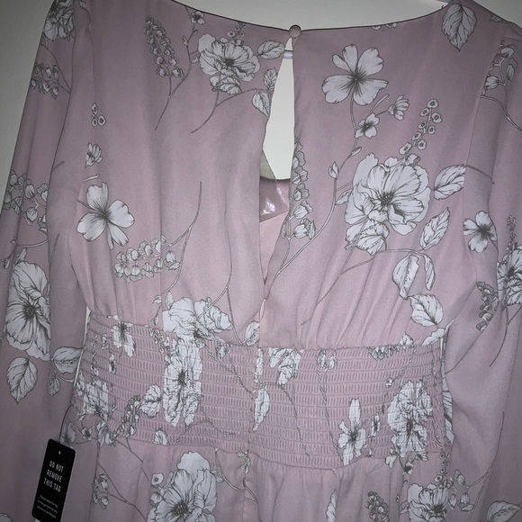 Flower light pinkish purple Express dress - Picture 4 of 6